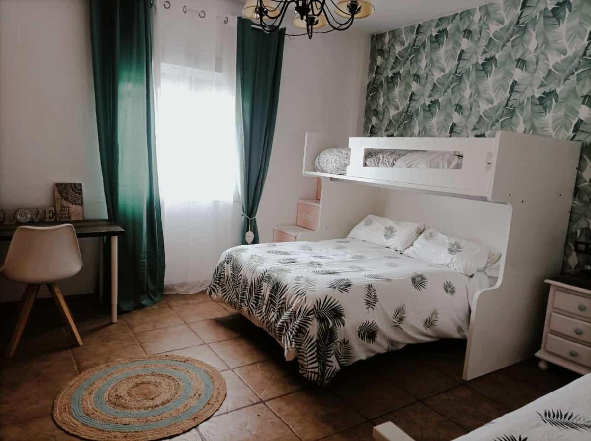 Vila El Membrillar La Carlota Exteriér fotografie